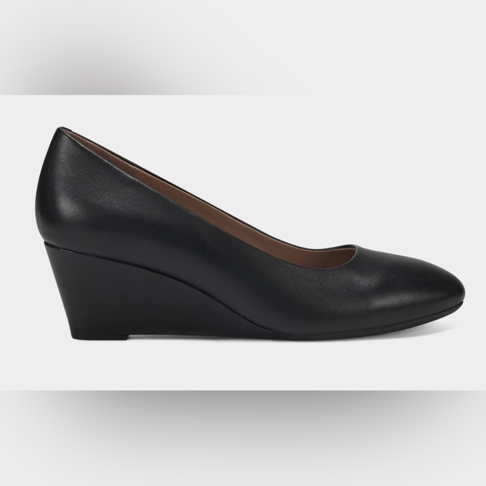Aerosoles Leather Wedge